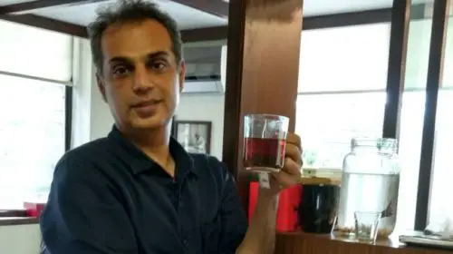 Aashish Takia | Founder and CEO of Infusion Tea and Coffee Co.