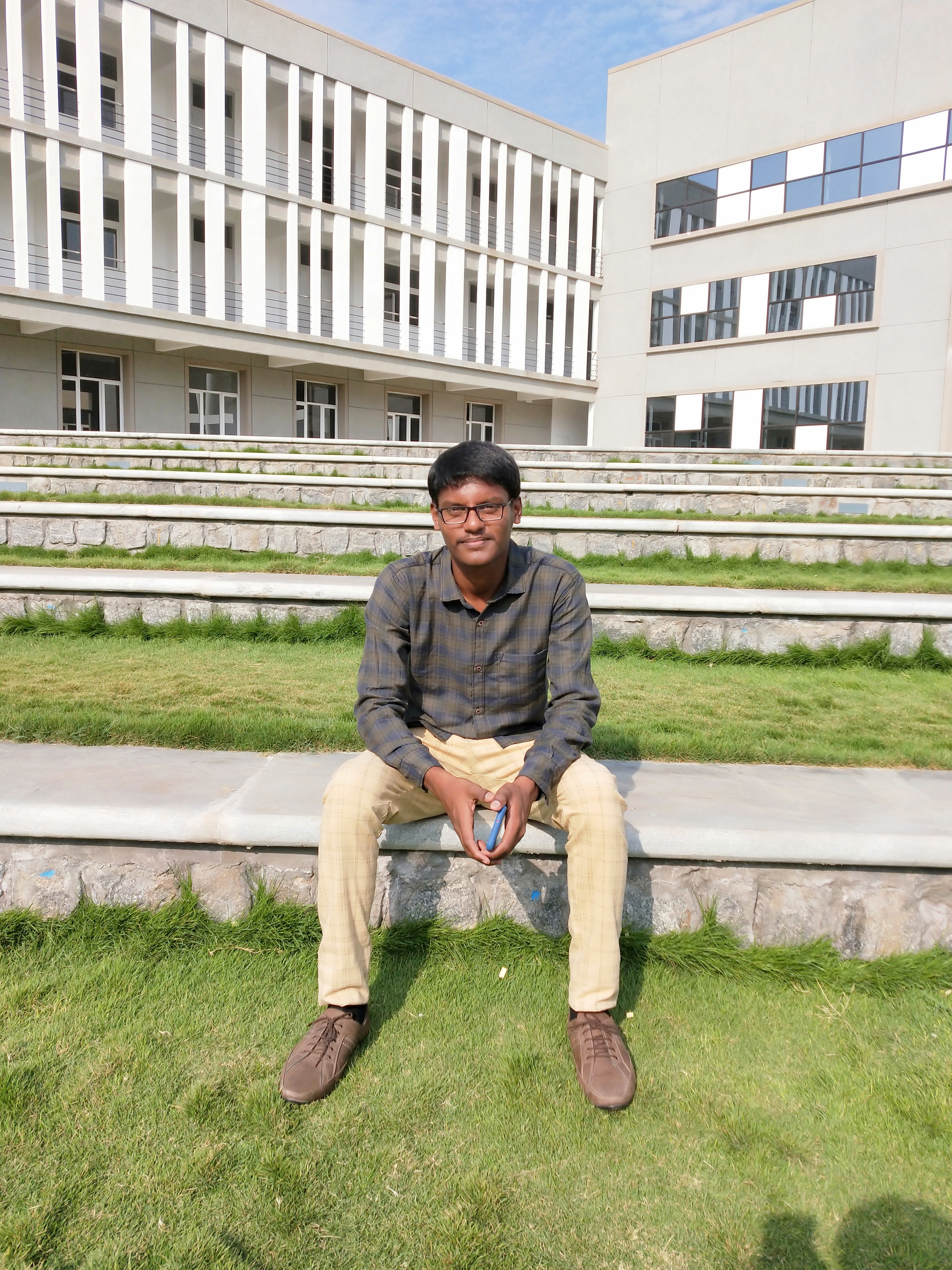 Muthu Pradeep | Founder And CEO at GROODS