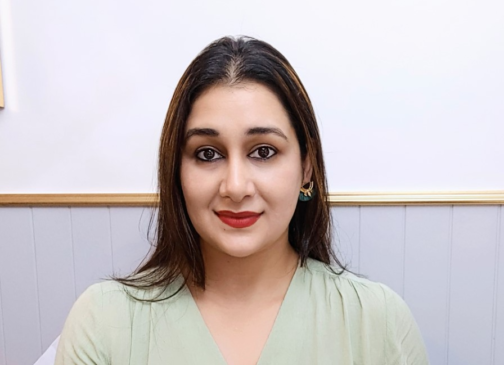 Dr. Nadhia