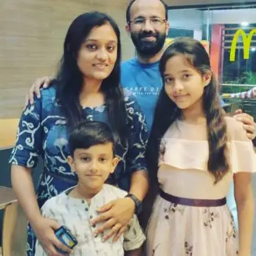 Shivangi Reja with her kids and husband