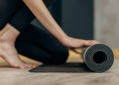 Balancing Hormones Naturally – Lifestyle Habits for Optimal Hormonal Health 