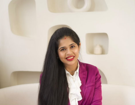 Dr Stuti Khare Shukla