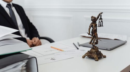 Do and Donts before hiring a law firm